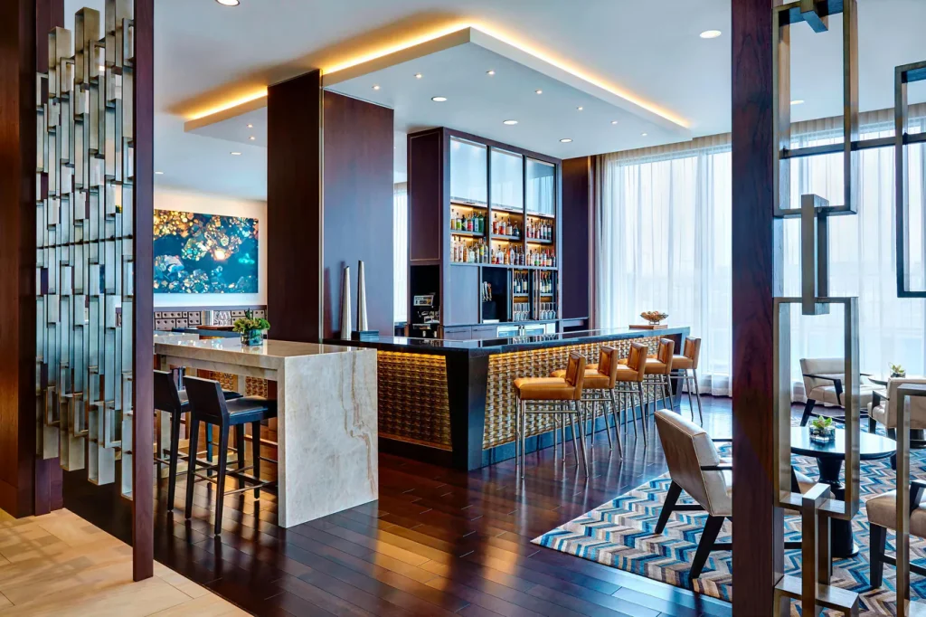 mspjw-lounge-0053-hor-clsc